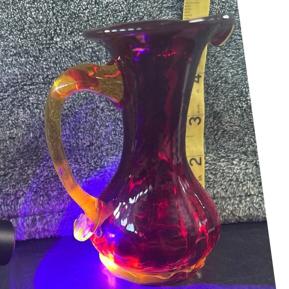 UV Reactive Red Amberina Mid-Century Modern Kanawha Glass Bud Vase MCM - Picture 5 of 11